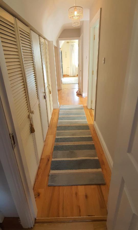 124 ,Castlelawn Heights, Headford Road Galway Homestay Extérieur photo